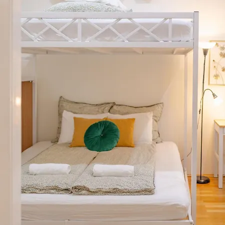 Oasis - Center ブダペスト