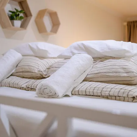 Oasis - Center Apartment